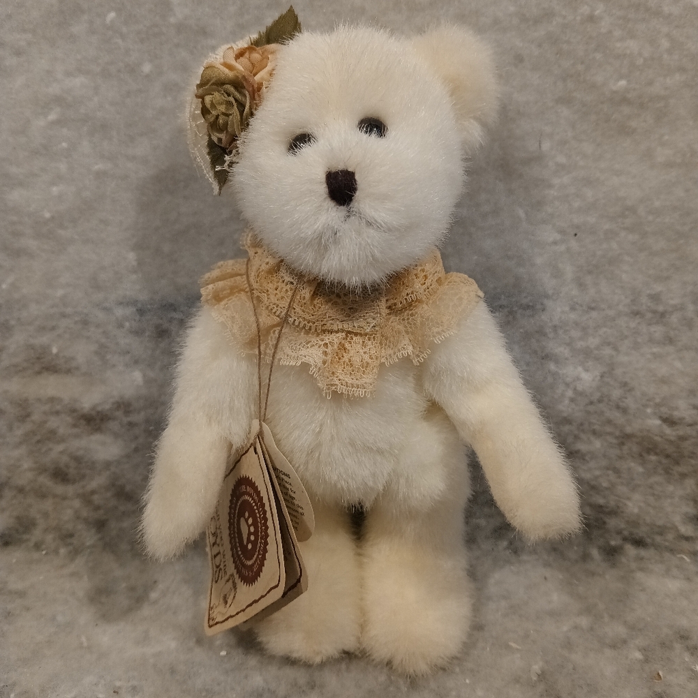 NWT Retired Boyd's Plush Victorian Carol Ann Primsley